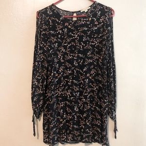 American Eagle long sleeve cold shoulder dress
